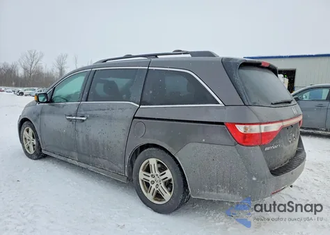 2013 Honda Odyssey Touring из США, поврежденный, VIN 5FNRL5H91DB028654